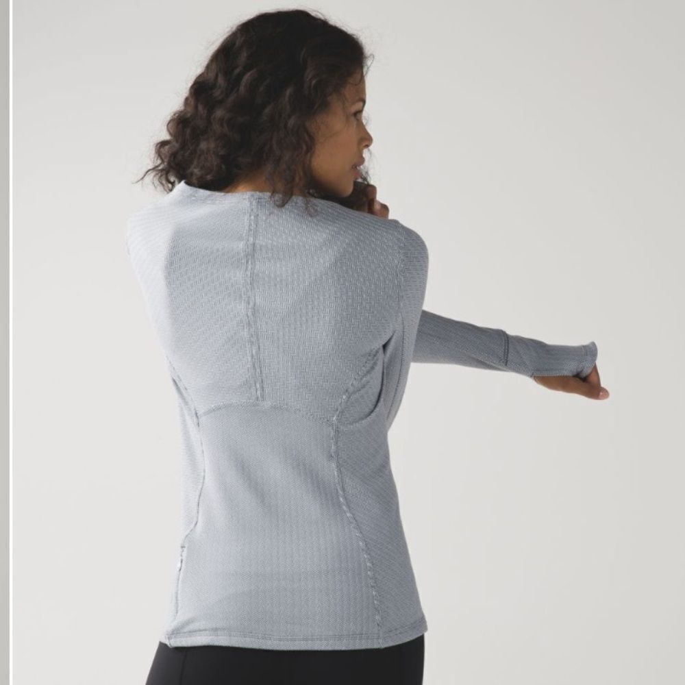 LULULEMON Kanto Catch Me Long Sleeve Top herringbone Size 8 - Picture 4 of 13